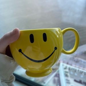 Large Smiley Mug